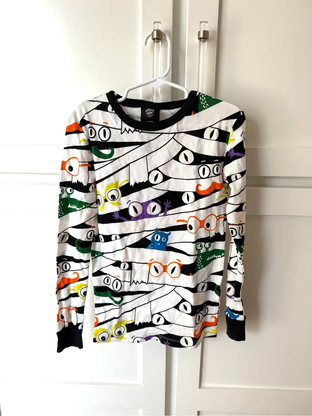 NWT-Glow in the Dark-Children’s Halloween Pajamas-Size 8